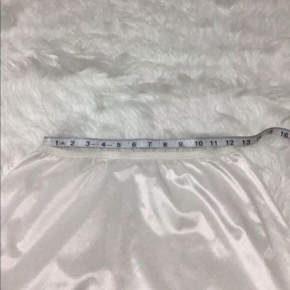 Vanity Fair Vintage Half Slip U.S.A. Made Sz M - Picture 4 of 7